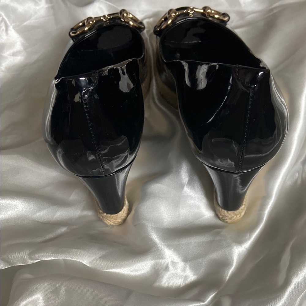 Gucci Black Wedge Shoes with High Heel and Rounded Toe - Picture 3 of 4